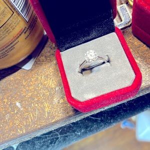 Moissanite diamond engagement or wedding ring 1carat